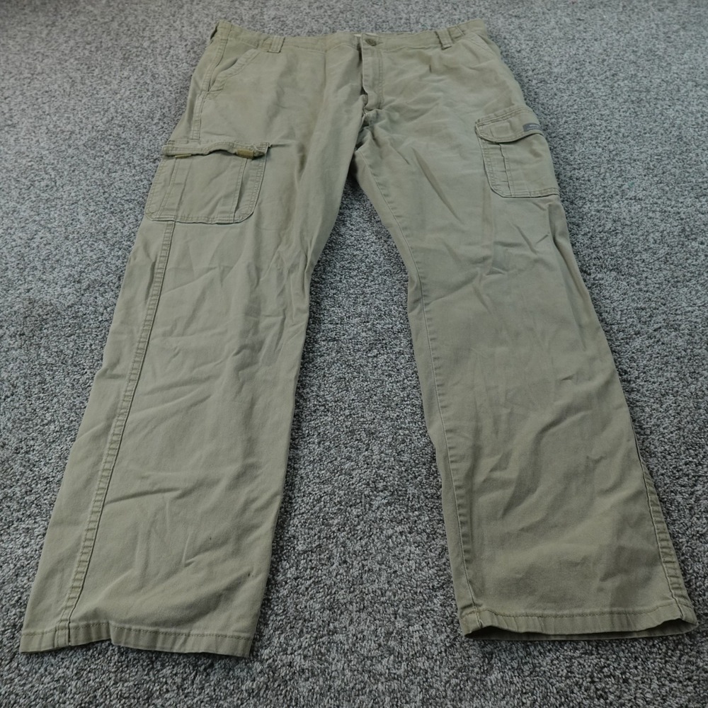 Wrangler Pants Mens 42X32 Beige Cargo Utility Relaxed Fit Outdoor Hiking Stretch